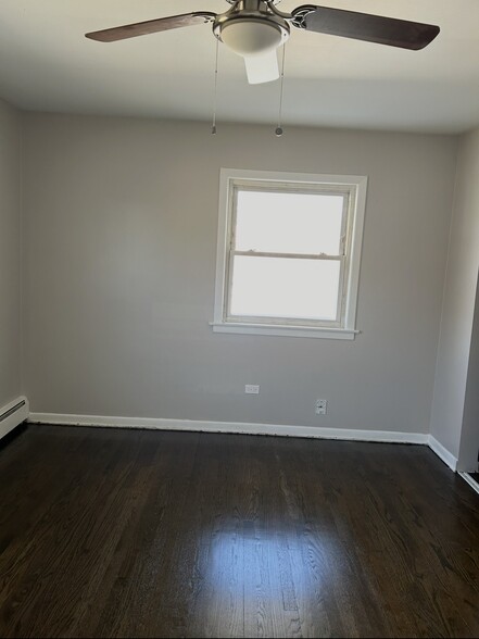 Building Photo - 1039 David Dr