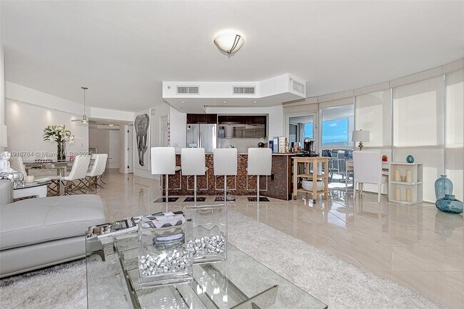 Building Photo - 6301 Collins Ave