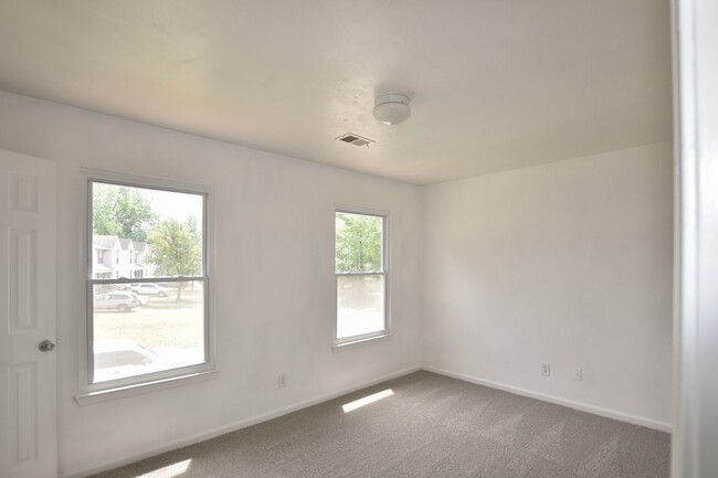 Building Photo - 3BR/1.5BA Home – Great Norfolk Location!