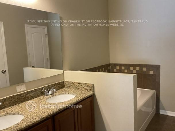 Building Photo - 141 Crawl Key Ct