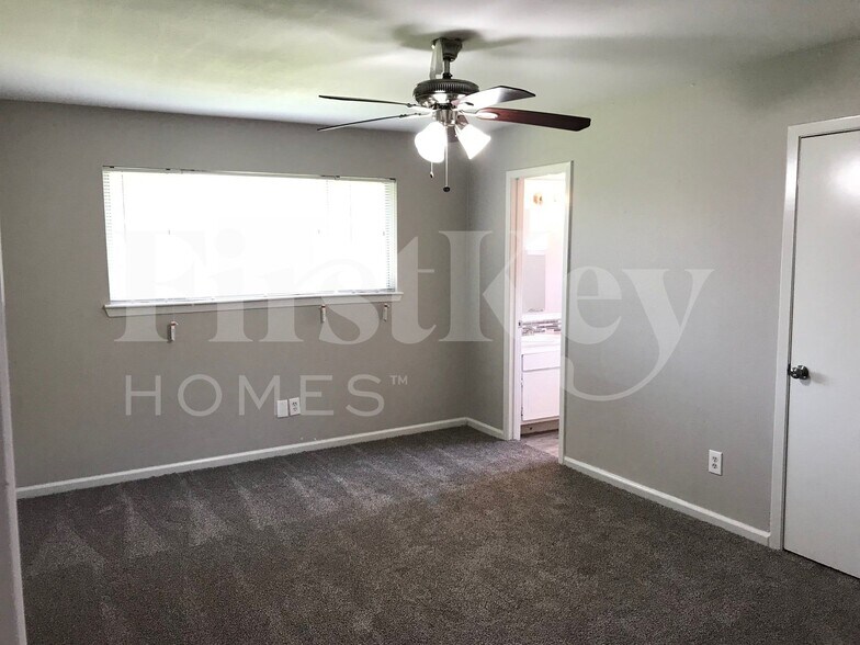 Building Photo - 6719 Indian Falls Dr