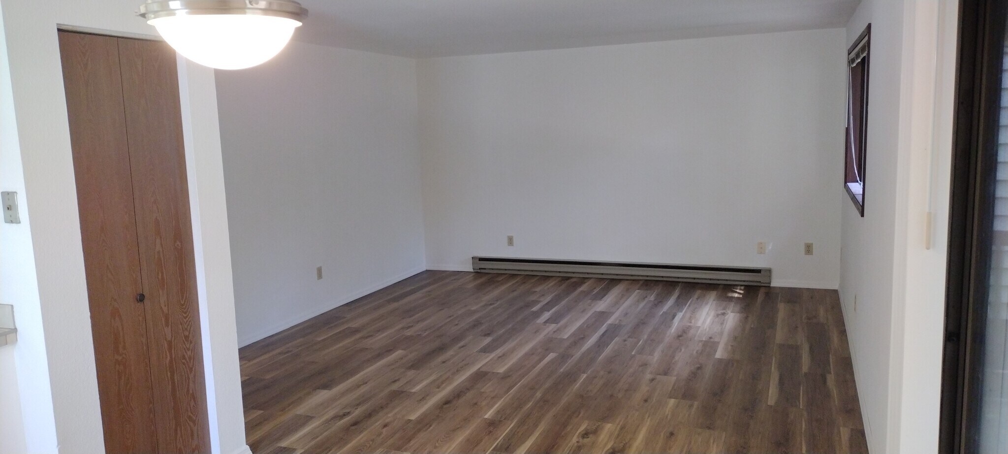 Building Photo - 295 Newport Way SW