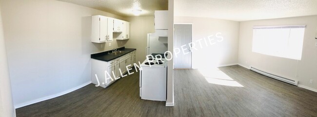 Primary Photo - Very Nice Updated, Sunny 2 bed