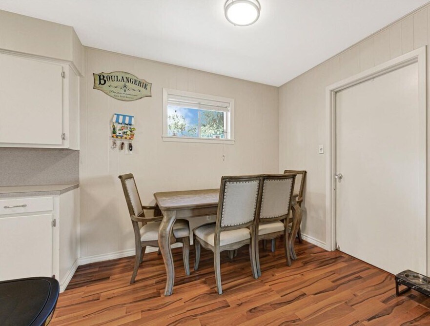 Building Photo - 1109 Frances Dr