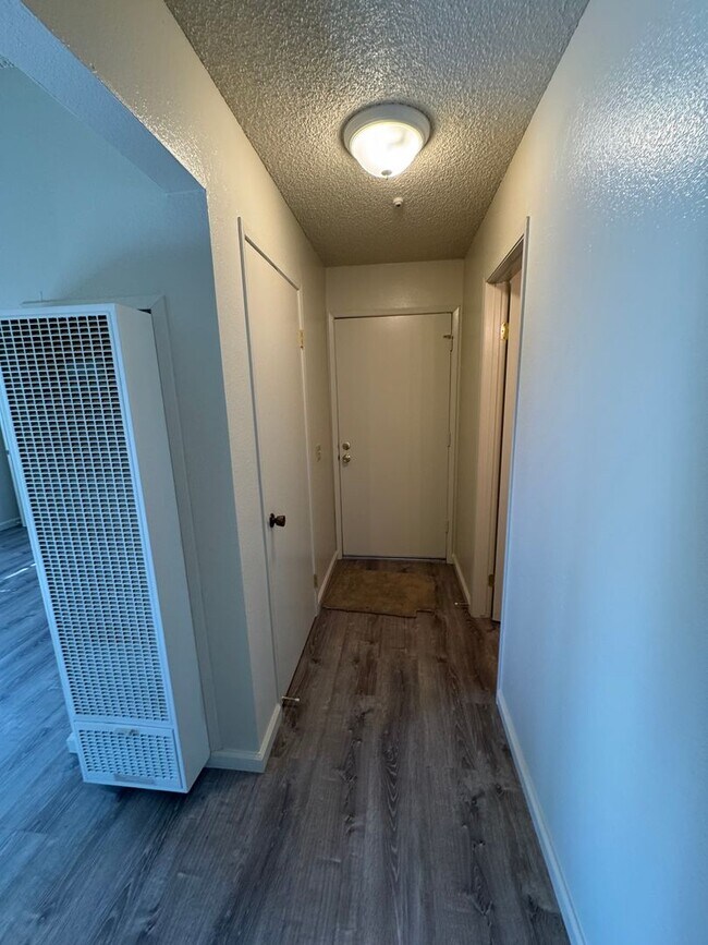 Building Photo - z6850Countryclubdr