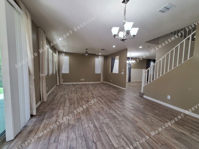 Building Photo - RANCHO CABRILLO 5 BEDROOM HOME FOR RENT