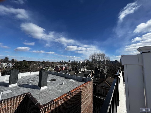 Building Photo - 700 Boulevard E