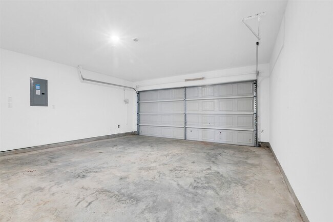 Building Photo - 18654 Gravago Ln