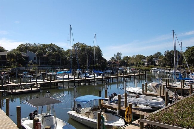 Building Photo - 1701 Pelican Cove Rd