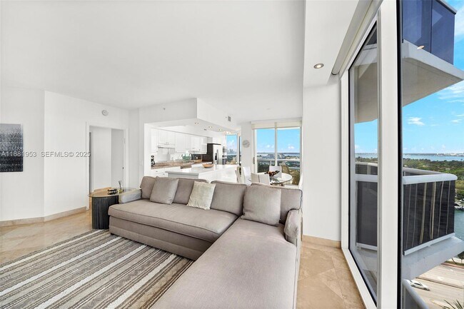 Building Photo - 4779 Collins Ave