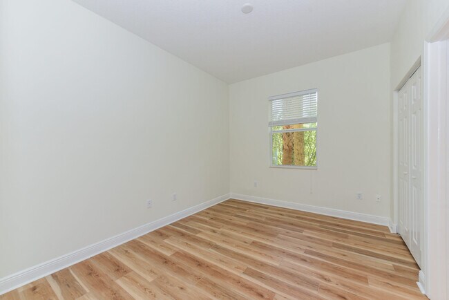 Building Photo - 12787 SE Old Cypress Dr