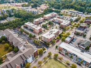 Building Photo - The Fountain Square Apartments