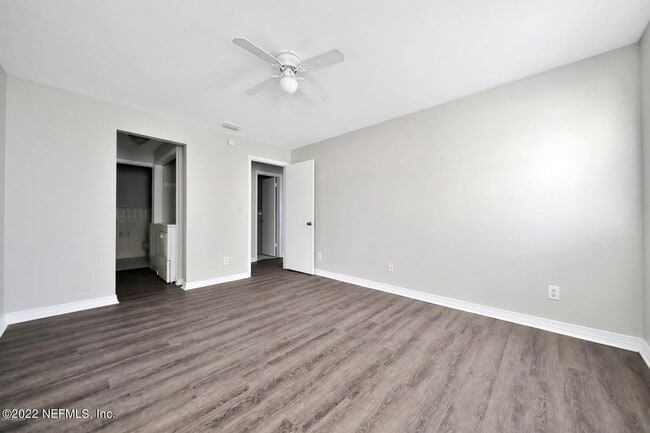 Building Photo - 7346 El Barco Rd