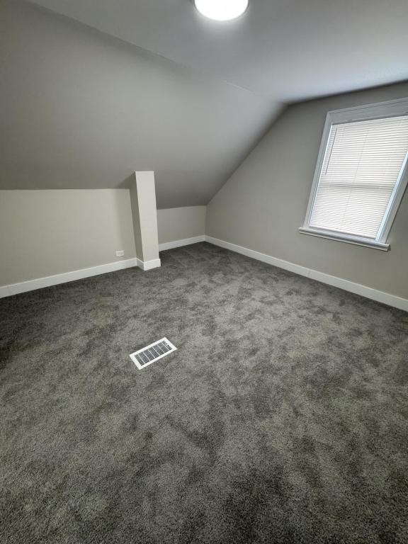 Building Photo - 612 Margaret St