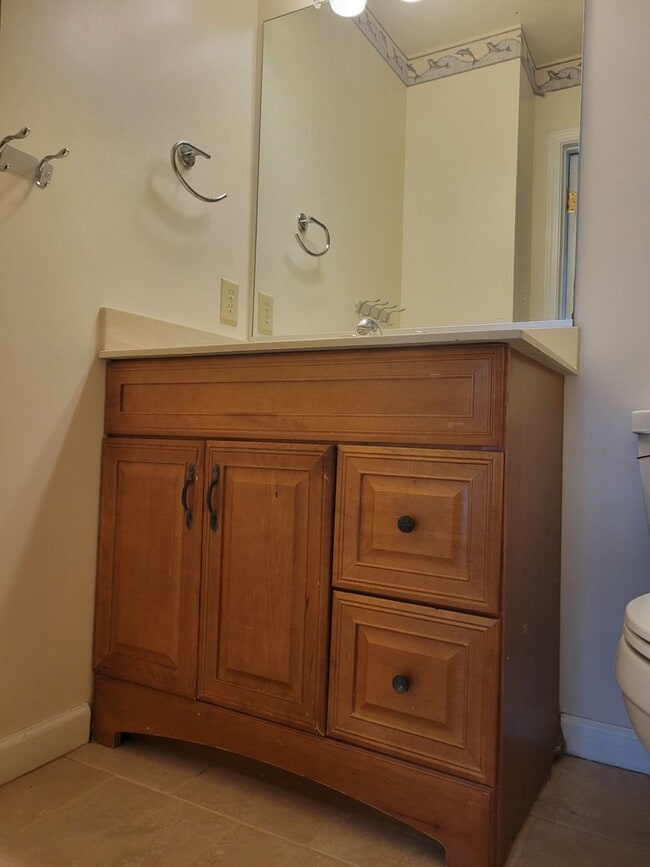 Building Photo - 4 bedroom 2.5 baths in Kempsville