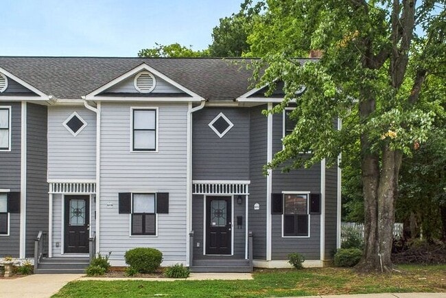 Primary Photo - UNCG Area – Chancellors Court Townhomes. Walk to Campus and just minutes to Downtown!