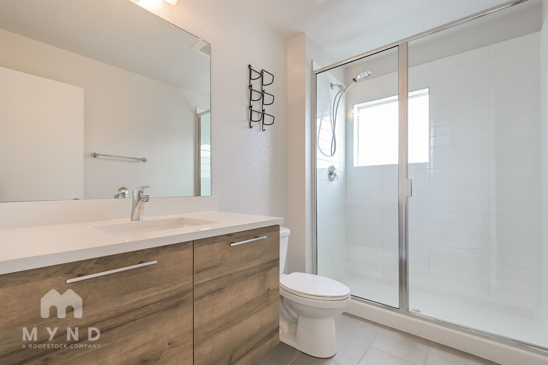 Building Photo - 1079 Chase St