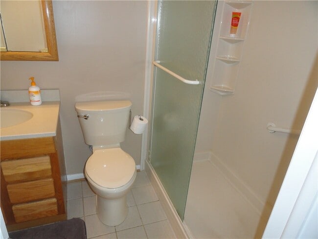 Building Photo - 64 Greenway Blvd