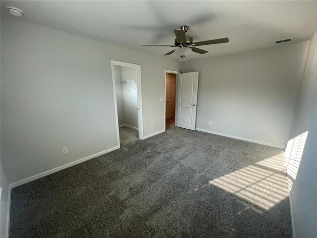 Building Photo - 3156 Morris Hills Dr
