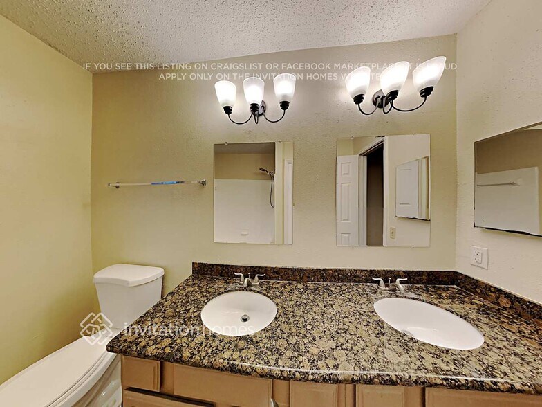 Building Photo - 11219 Sky Ridge Dr