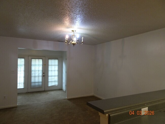 Building Photo - 2 Bedroom 2 Full Bath Condo