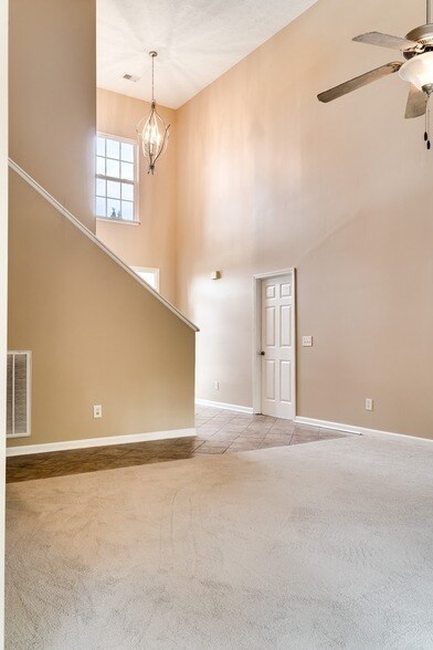 Building Photo - 107 Havenwood Ct