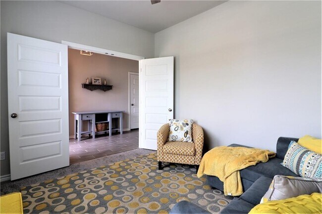 Building Photo - 5413 Vanner Path