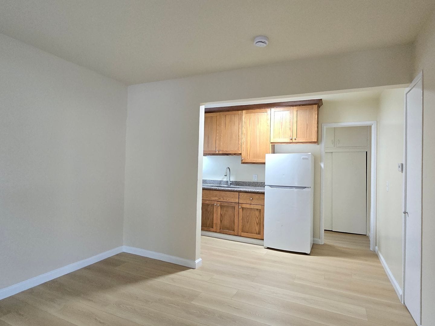 Building Photo - 623 Buckeye St