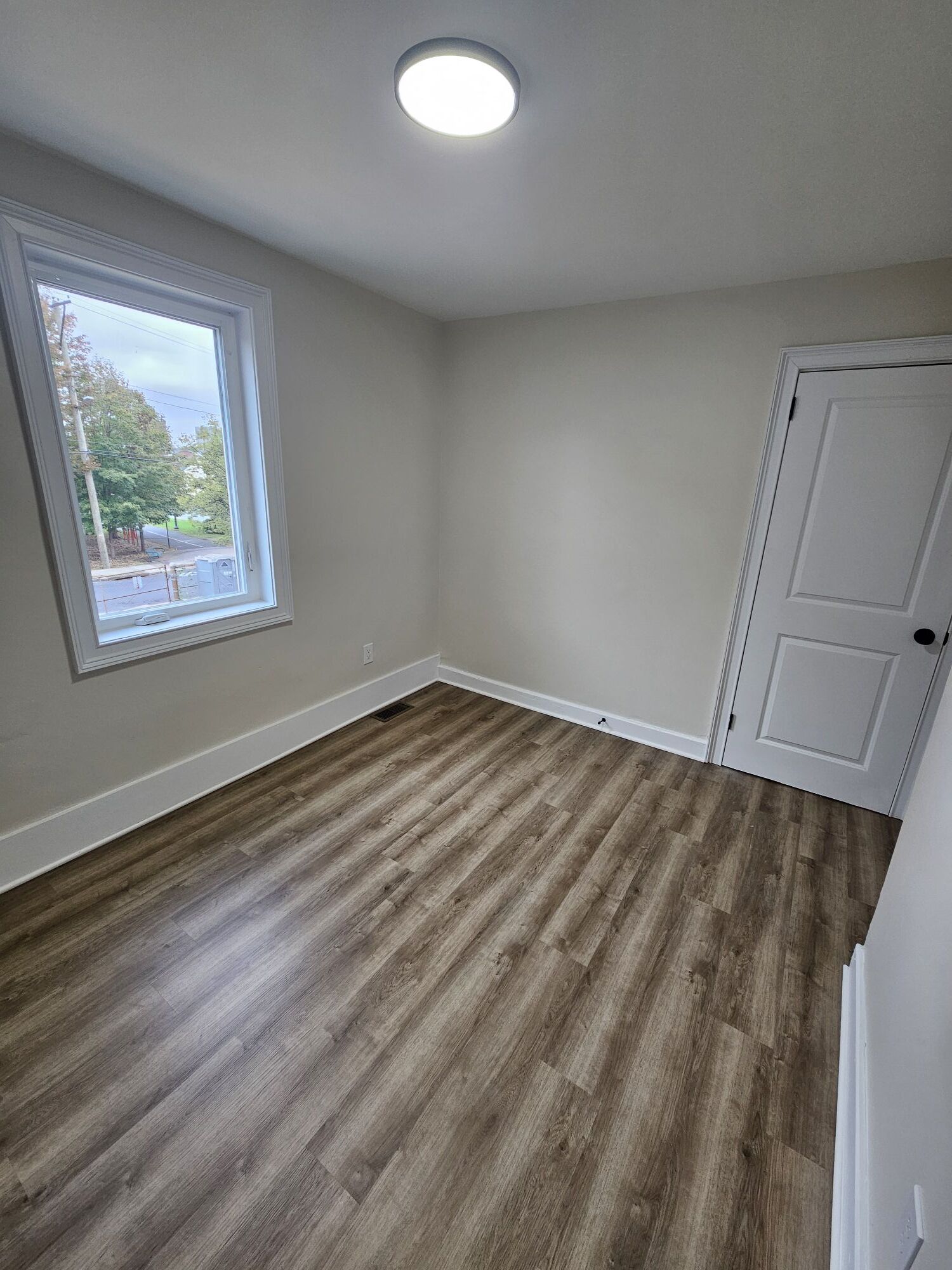 Building Photo - 326 Taylor St