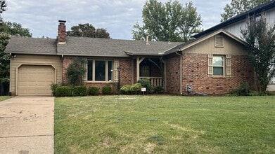 Building Photo - 3235 S Troost Ave