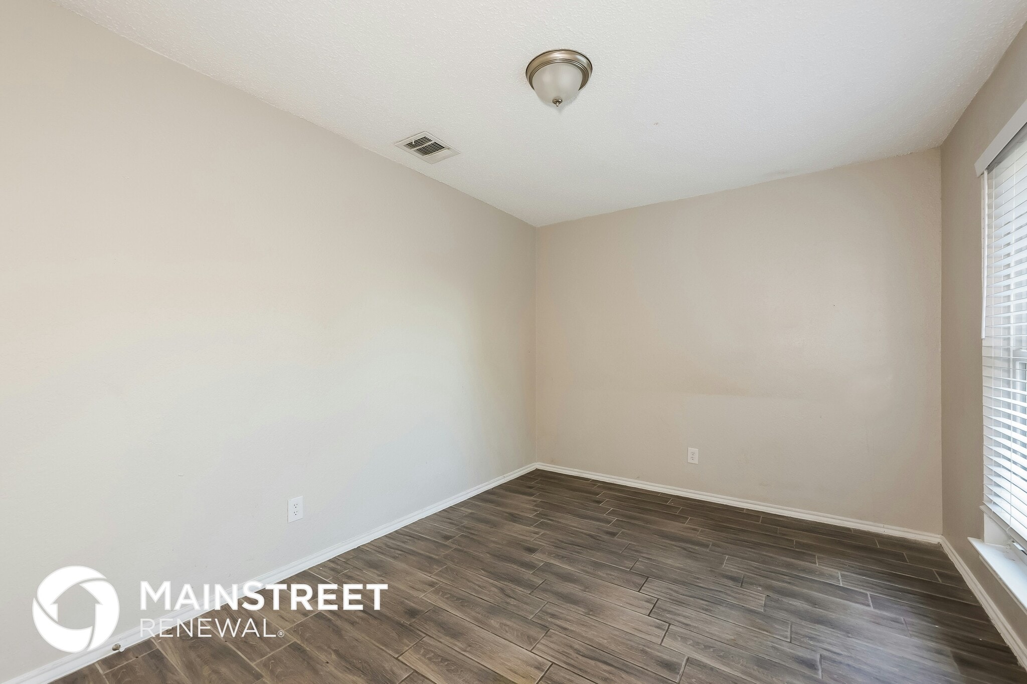 Building Photo - 2311 Ridgestone Dr