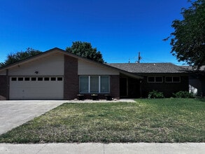 Building Photo - 3404 74th St