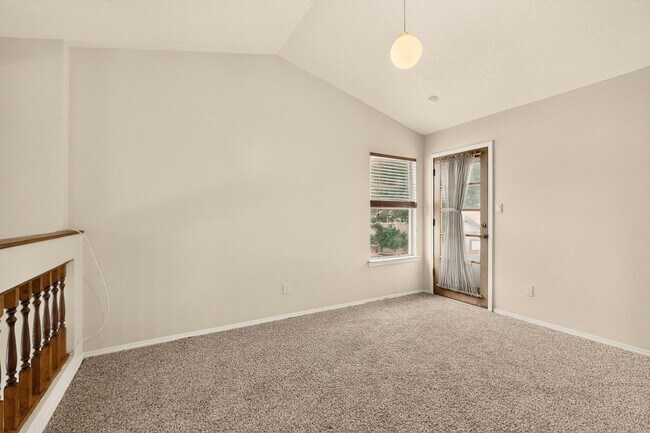 Building Photo - 7817 Sunrose Dr NW
