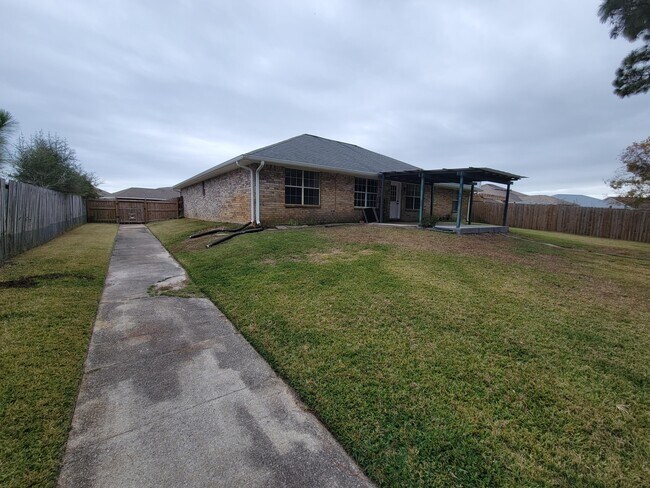 Building Photo - 9780 Parker Lake Cir