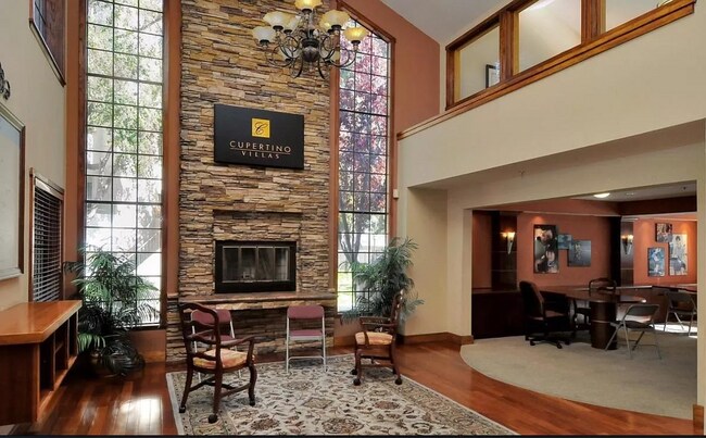 Building Photo - 880 E Fremont Ave