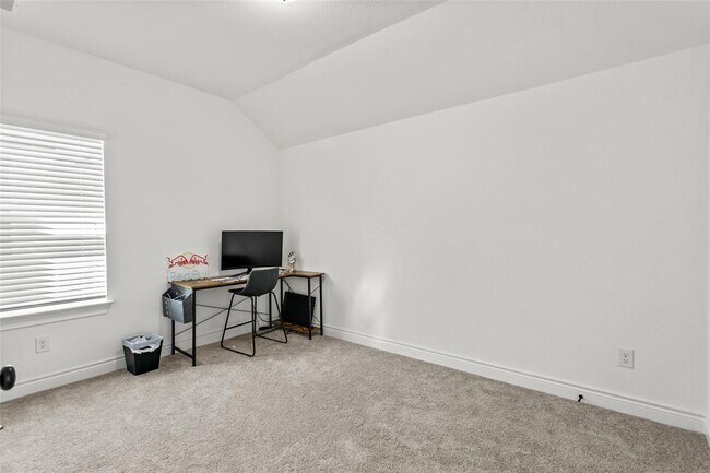 Building Photo - 481 Darley Oak Dr