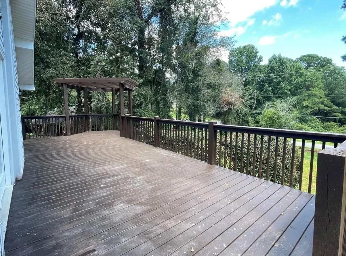 Building Photo - 1775 Peachtree Rd