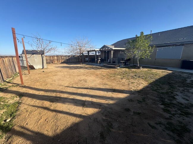 Building Photo - Beautiful Corner Lot