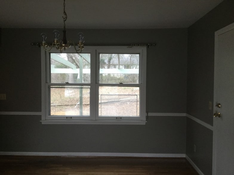 Building Photo - 940 McBryde Dr