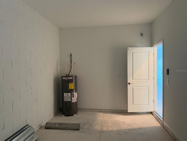 Building Photo - 11636 Glenside Ter