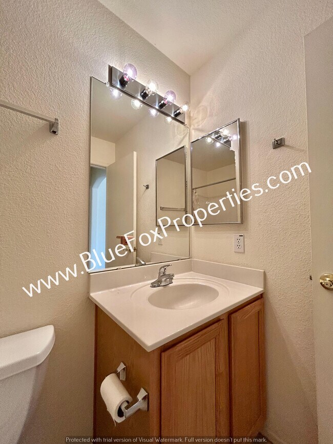 Building Photo - 2578 W Bluffs Peak Ct