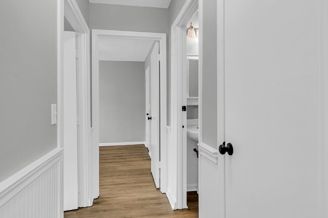 Building Photo - Location, Space and convenience at this adorable home.