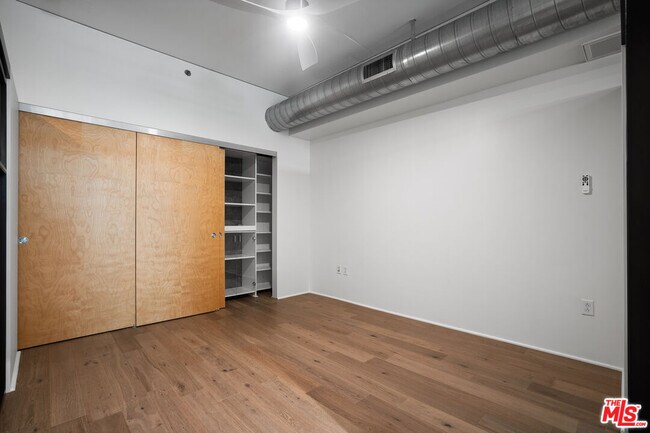 Building Photo - 1111 S Grand Ave