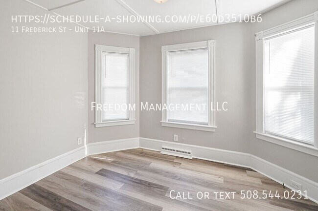 Building Photo - 11 Frederick St