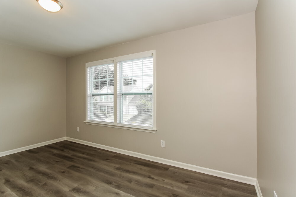 Building Photo - 10305 Snowbell Ct