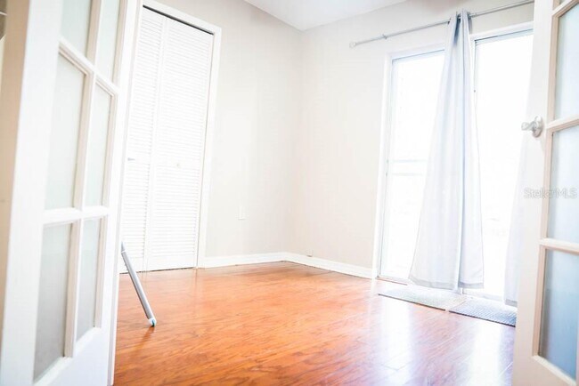 Building Photo - 605 Youngstown Pkwy