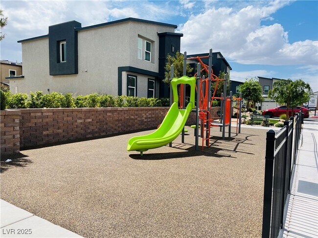 Building Photo - 4862 Orchid Rdg Ave