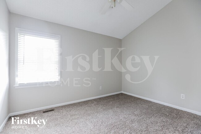 Building Photo - 15117 W 131st St