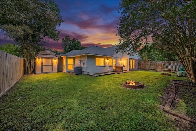 Building Photo - 13723 Smokey Trail Dr