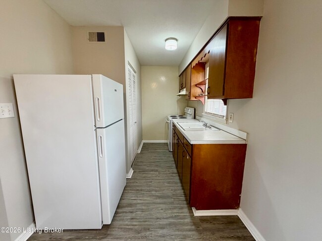 Building Photo - 12609 E Orell Rd